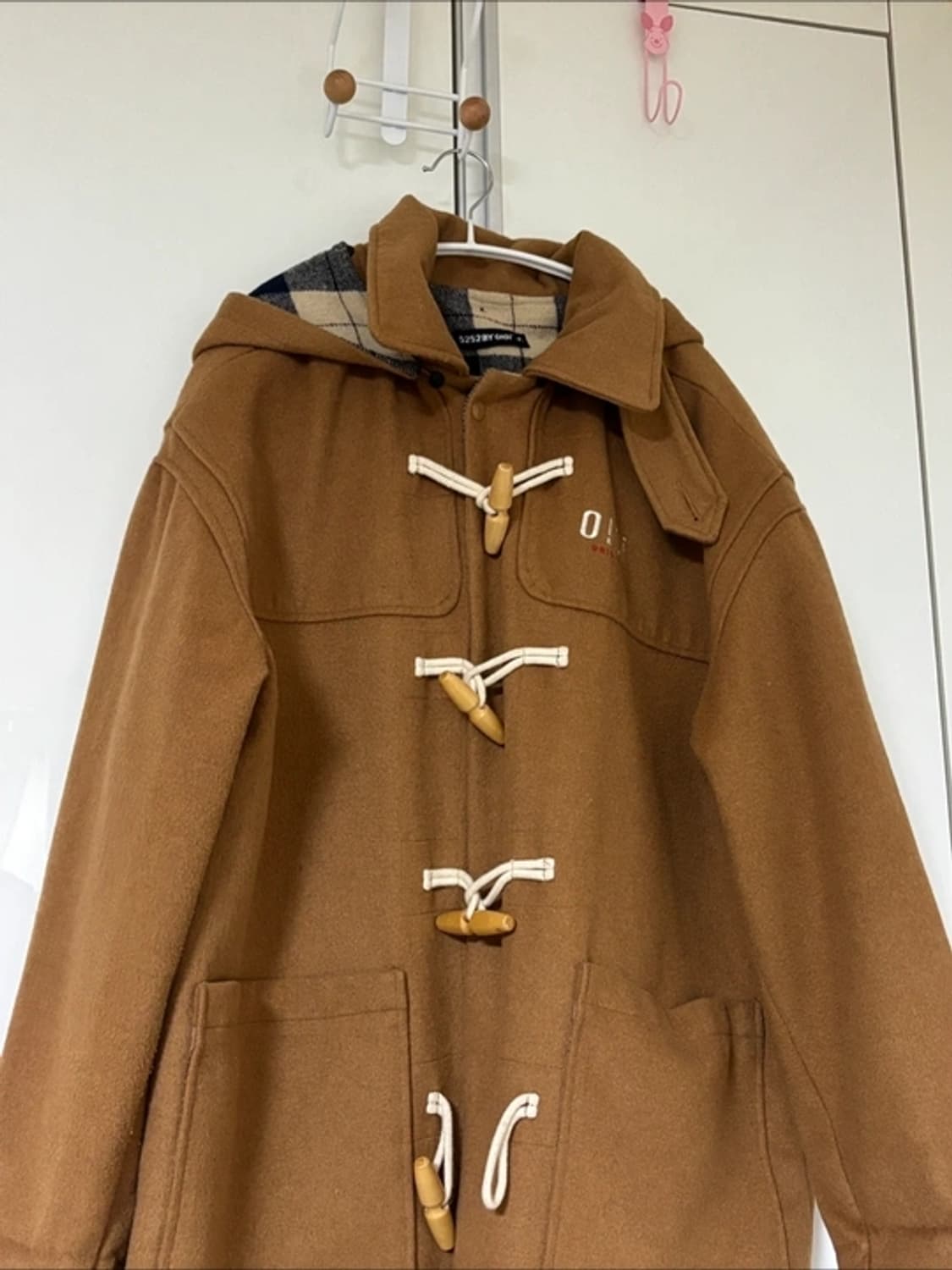 Oioi 떡볶이 코트 상품이미지1