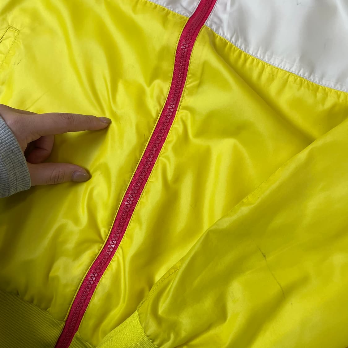 아디다스 핫핑크 화이트 옐로우 단가라 나일론 바람막이 자켓 100 상품이미지6