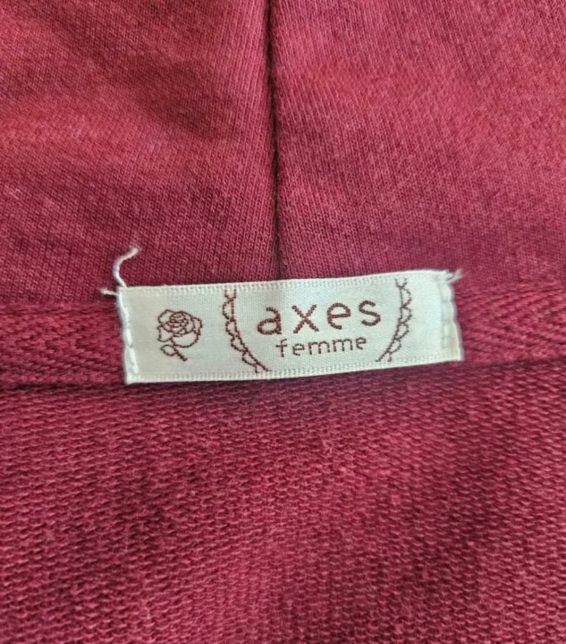 엑시즈팜 체리맛 프릴 후드집업 상품이미지3