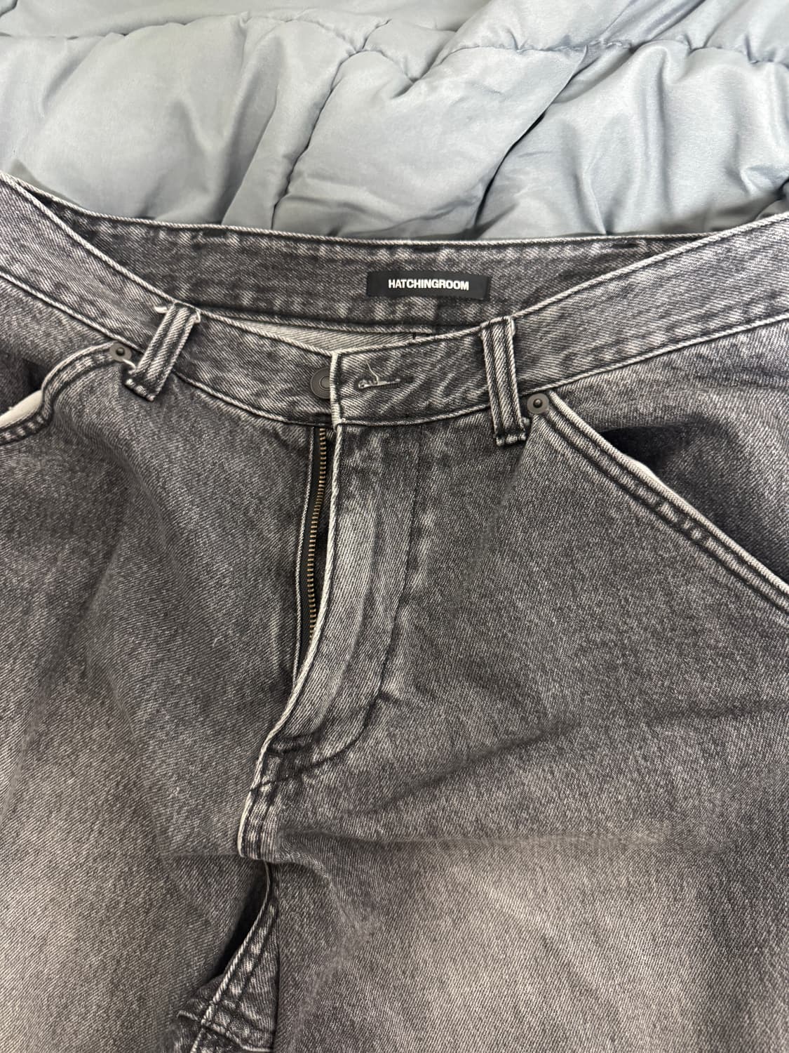 해칭룸 와이드 커브진 워시드 블랙 2사이즈 상품이미지1