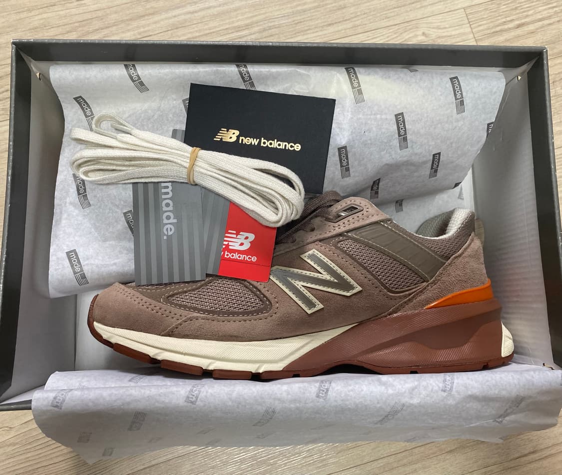 [260] 뉴발란스 x 슬로우 스테디 클럽 990v5 브라운 상품이미지7