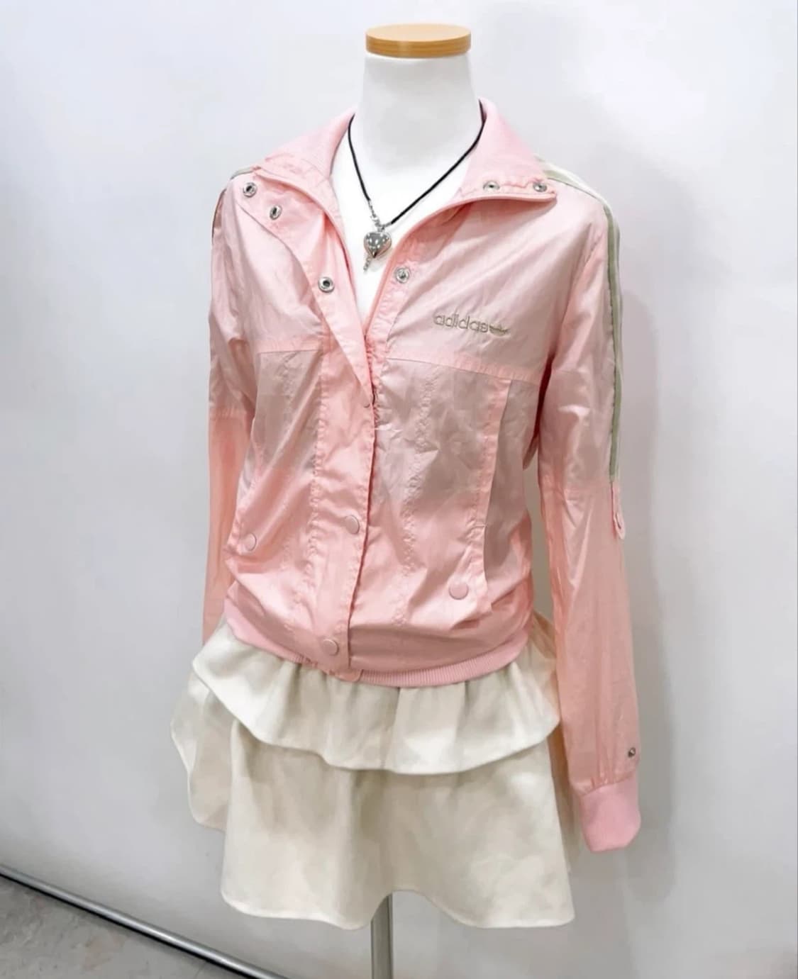 대대장 유일매물 딸기 녹차 아디 바람막이 🍓 상품이미지1