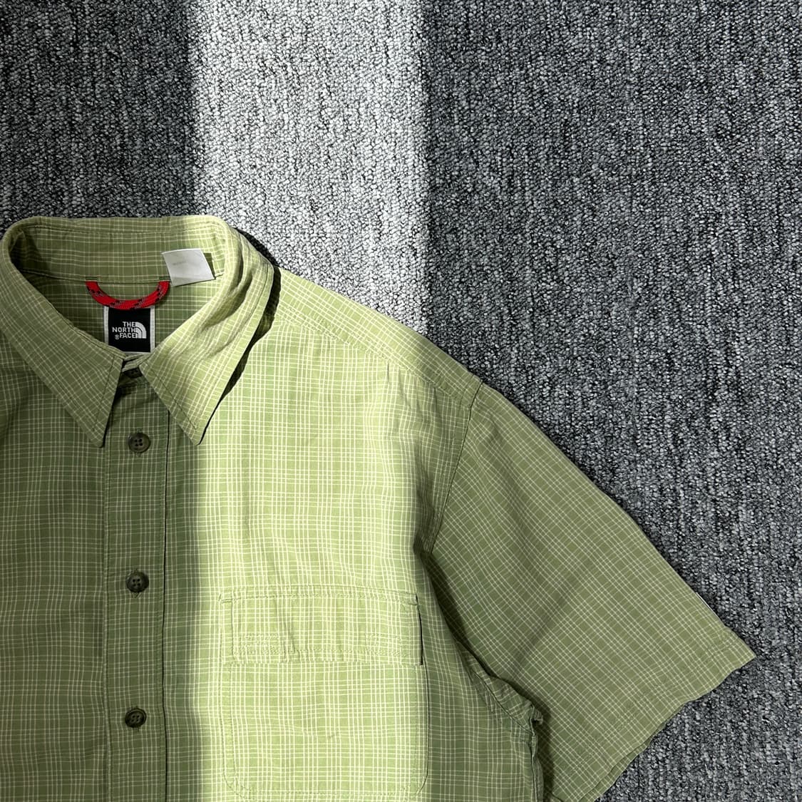 노스페이스 체크 패턴 그린 반팔 셔츠 상품이미지2