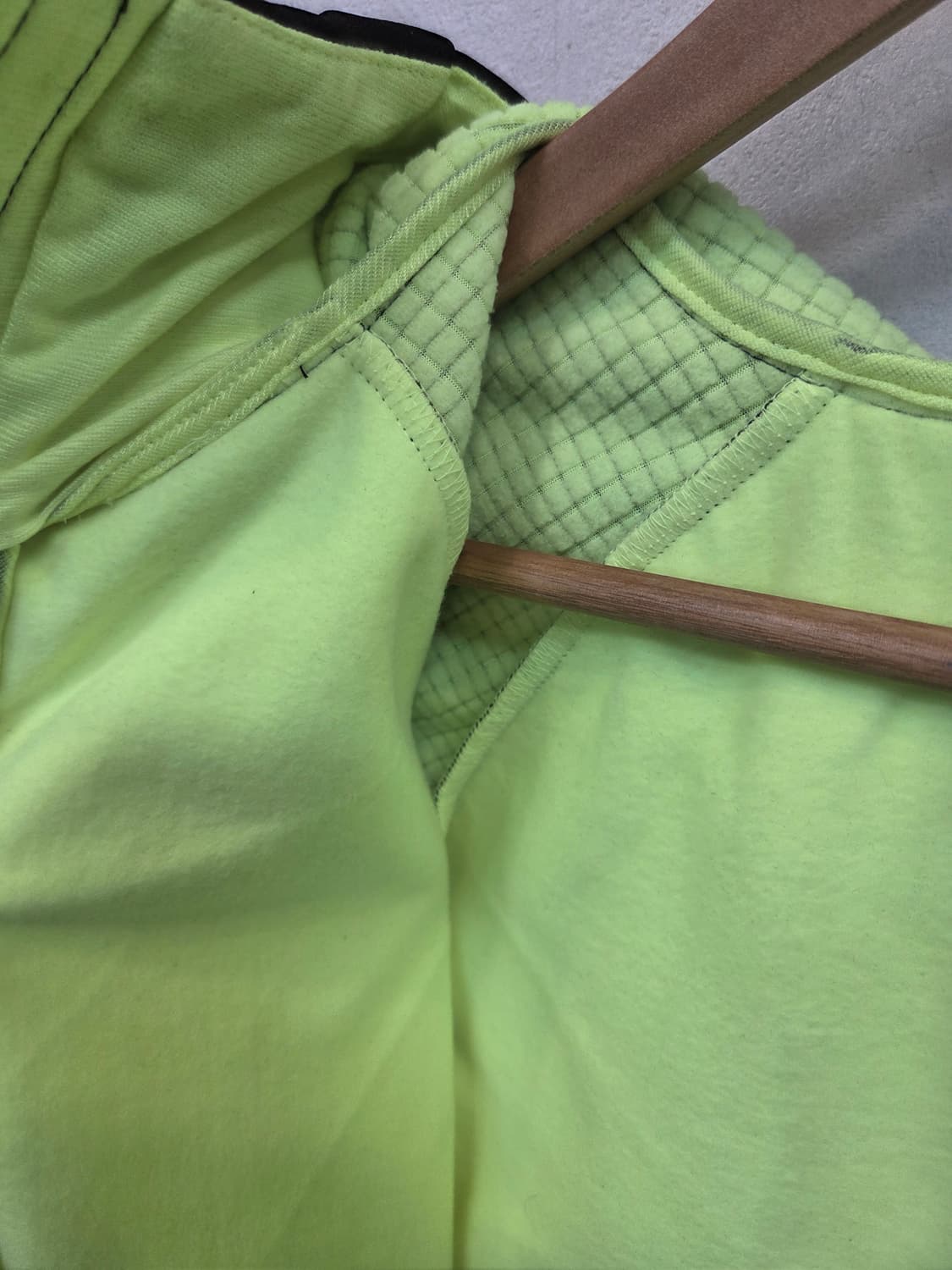 데상트 여성 하이브리드 러닝 레이어드 기능성 후드집업 85 상품이미지8