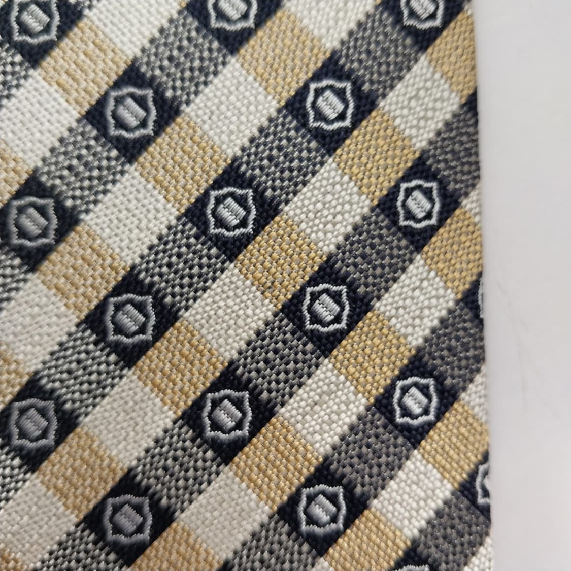 크리스찬 디올 넥타이 베이지 체크 패턴 9.5cm A등급 K2174
 상품이미지9