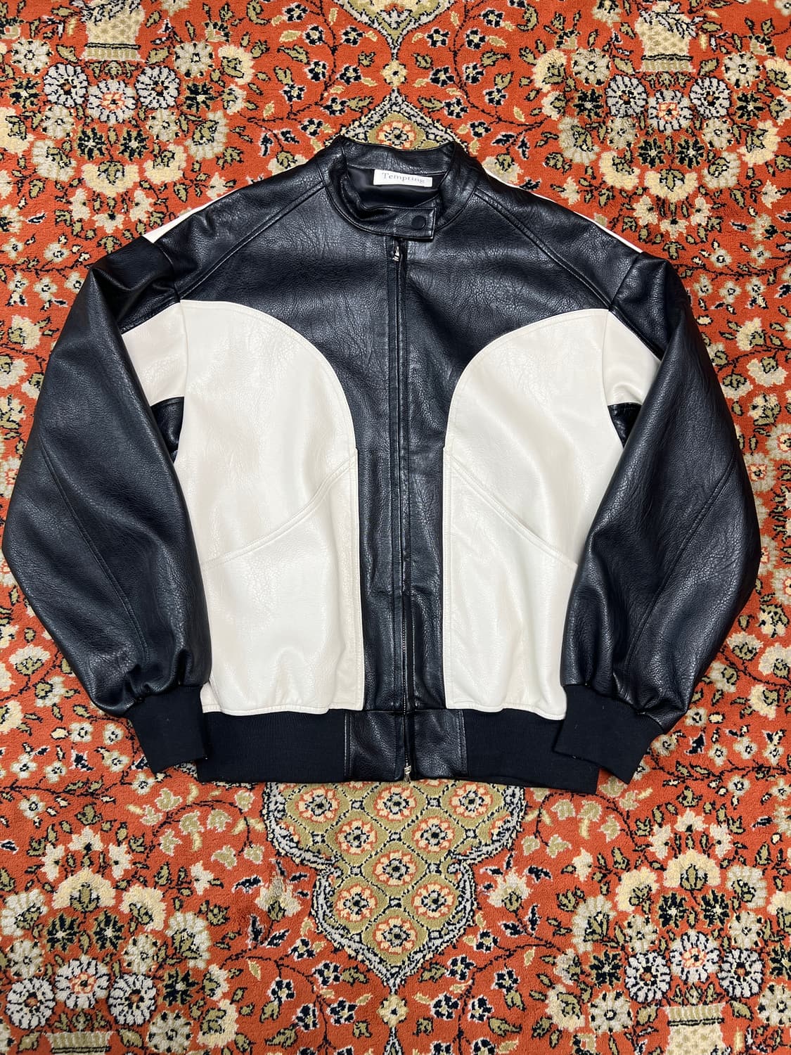 [FREE] TEMPTING 비건레더 배색 레이싱 자켓 상품이미지1