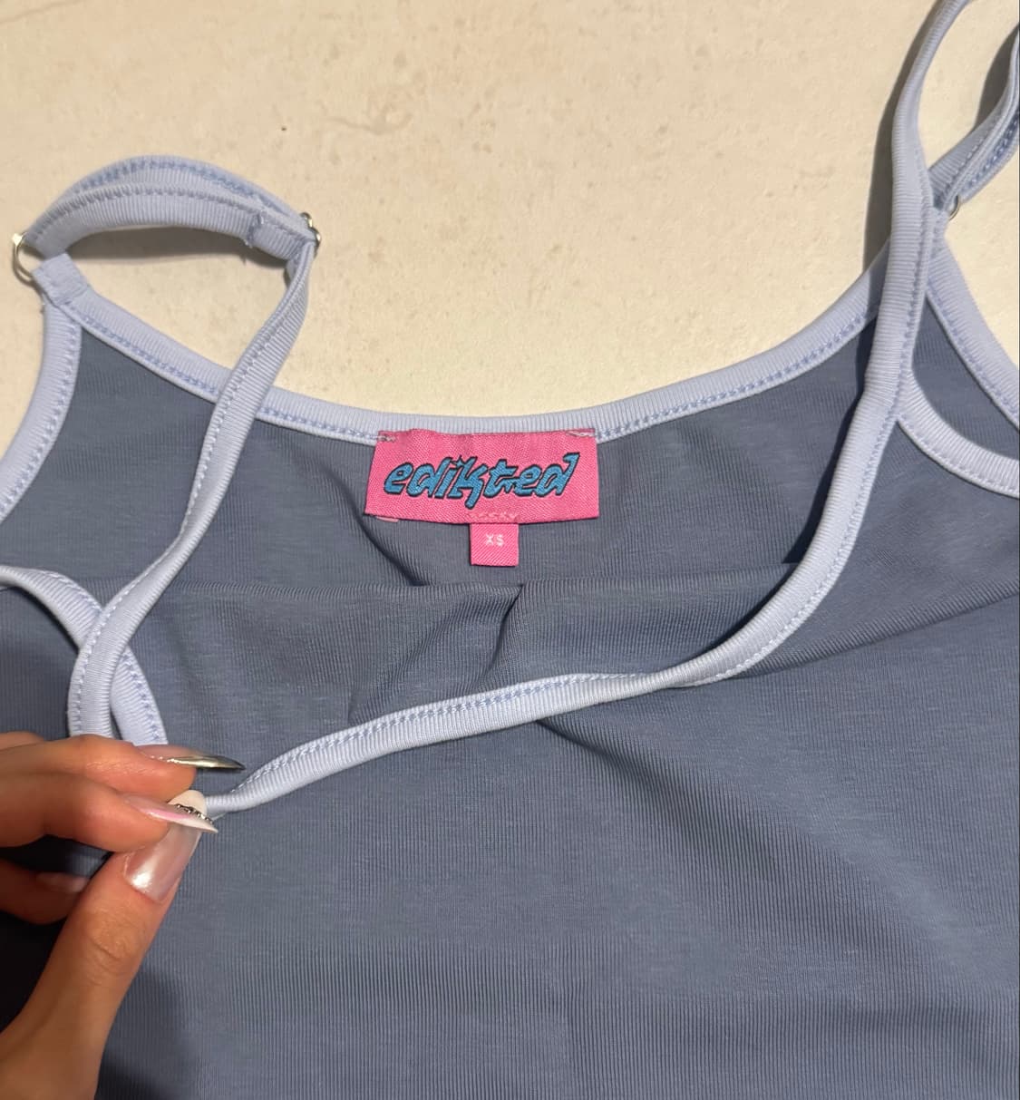 Edikted back 2 basics top 상품이미지3