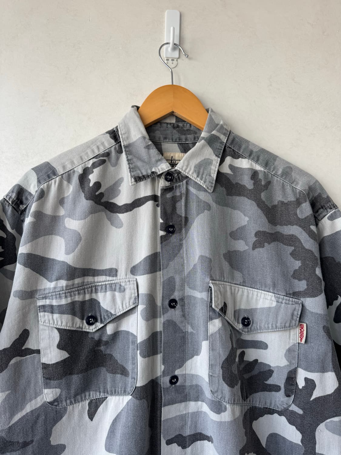 90s 스투시 카모 하프셔츠 상품이미지2