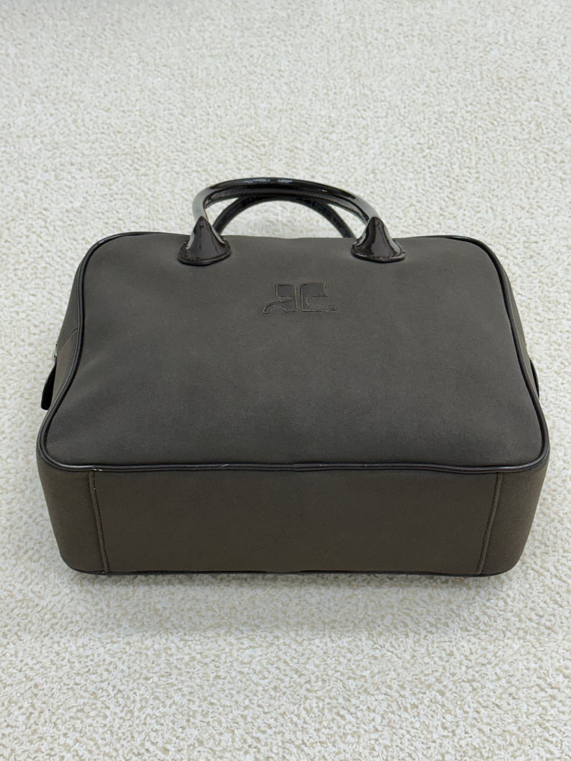 꾸레쥬 카키브라운 토트백 상품이미지5