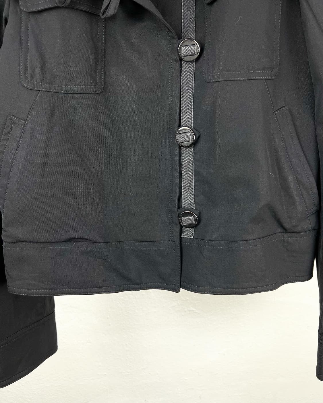 버버리 블랙 엘라스텐 포켓 봄버 자켓  상품이미지3