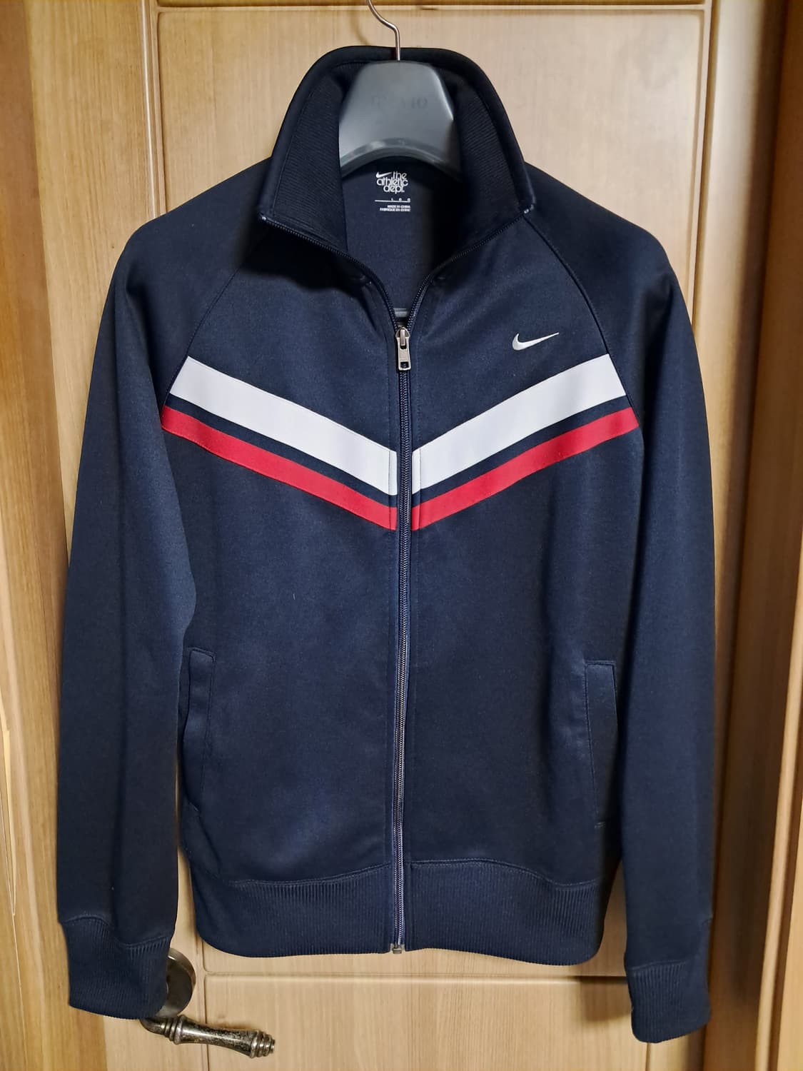 나이키 여성 트랙탑 L 상품이미지2