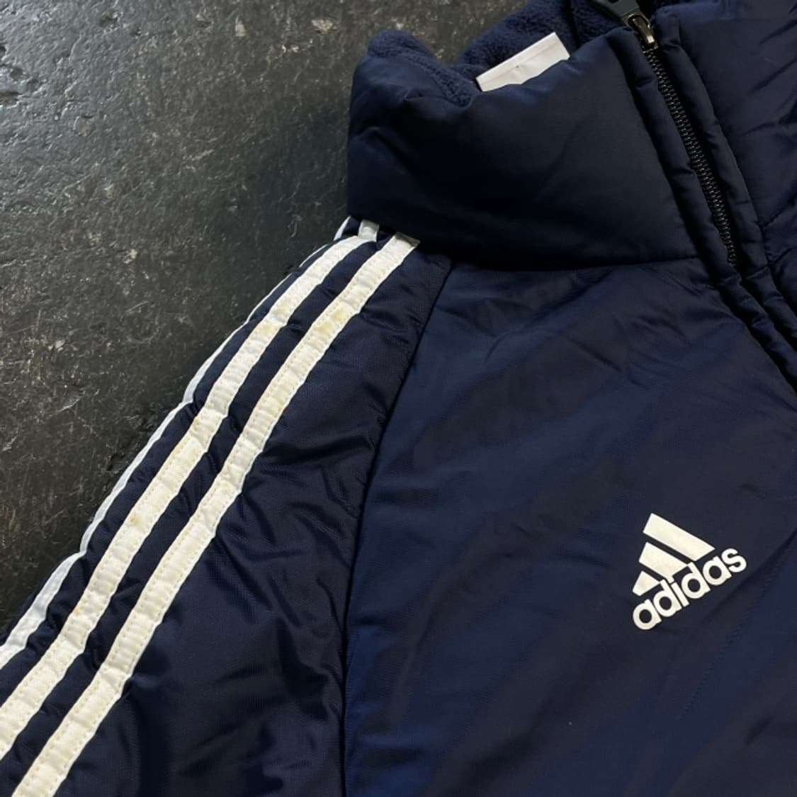 100 아디다스 레알마드리드 경량패딩 상품이미지6