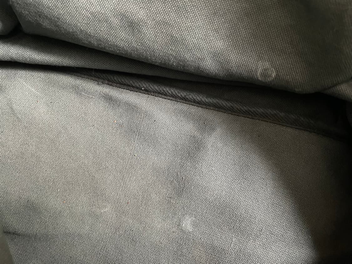 크리스찬포 벨티드 레더 백 상품이미지8