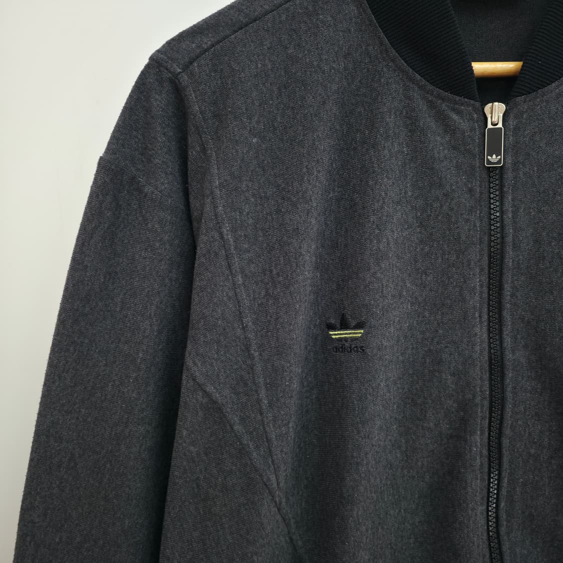 [XL] 90's 아디다스 울 봄버 자켓 상품이미지4