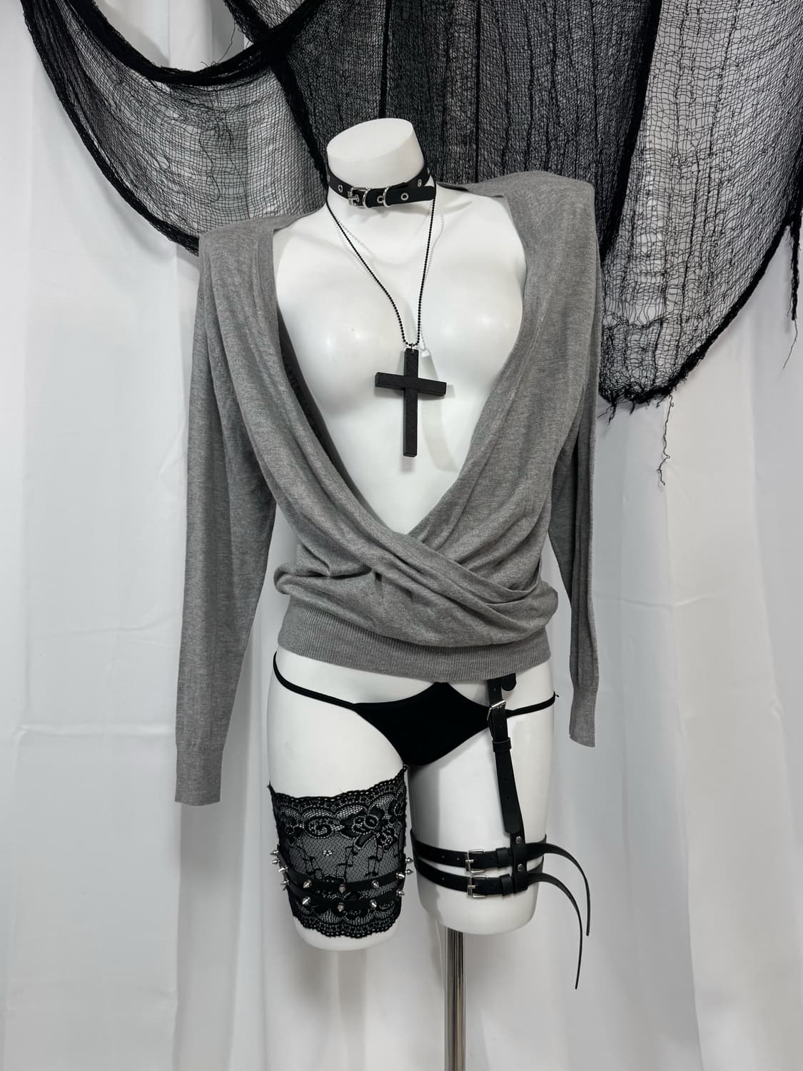 gray detail knit  상품이미지3