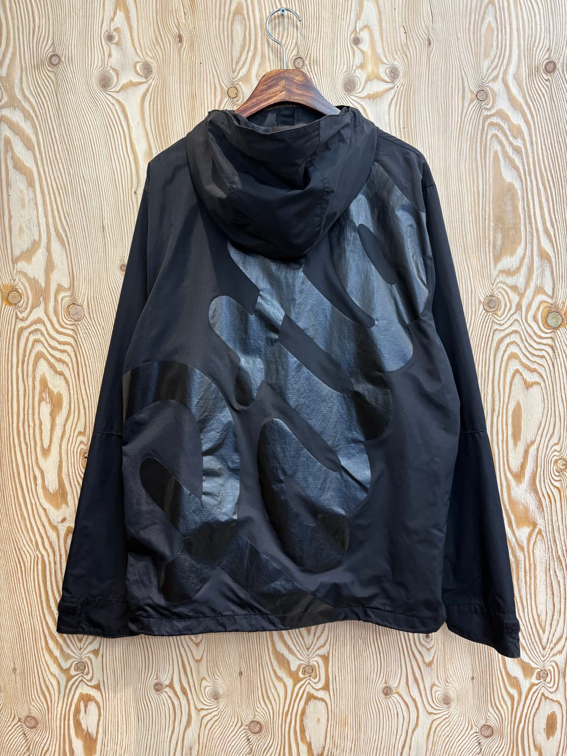 파타 등판 로고 윈드브레이커 상품이미지2