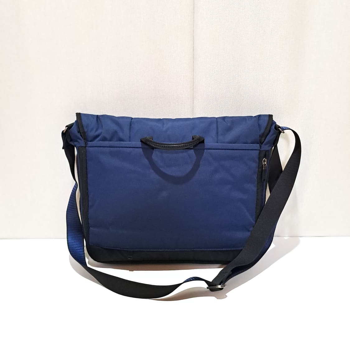 (택포) 투미 확장형 크로스백 B377 상품이미지5