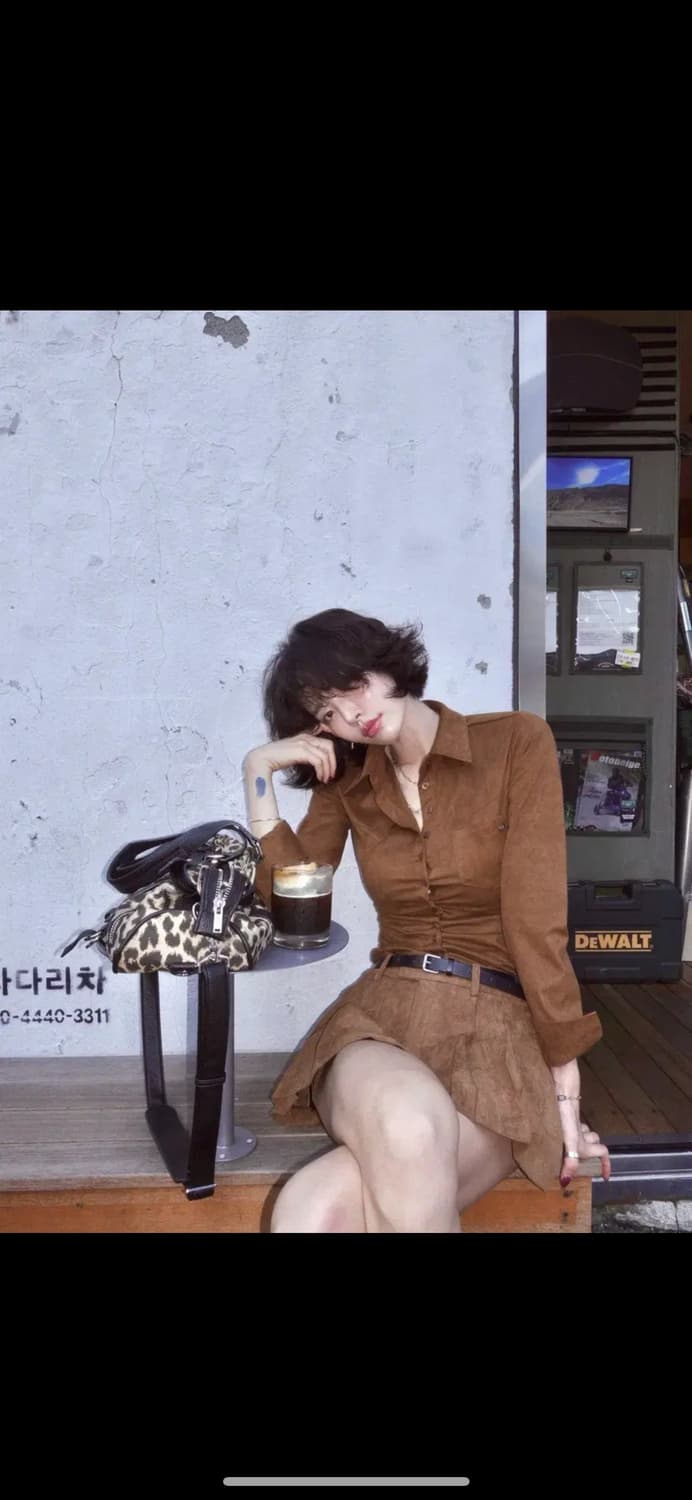 페일제이드 스웨이드 셋업 셔츠 스커트 카멜 2 상품이미지1