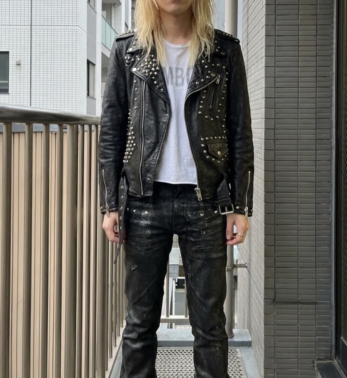 빈티지 스터드 장식 카우레더자켓 상품이미지1