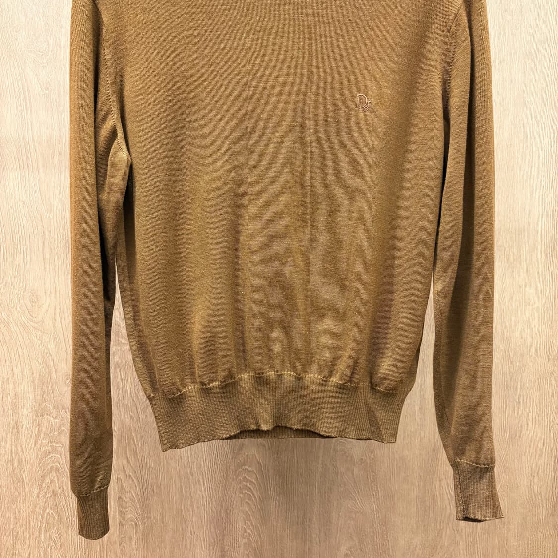 크리스찬 디올 몽쉘 라운드넥 긴팔 울 니트 로고 자수 디테일 브라운 상품이미지5