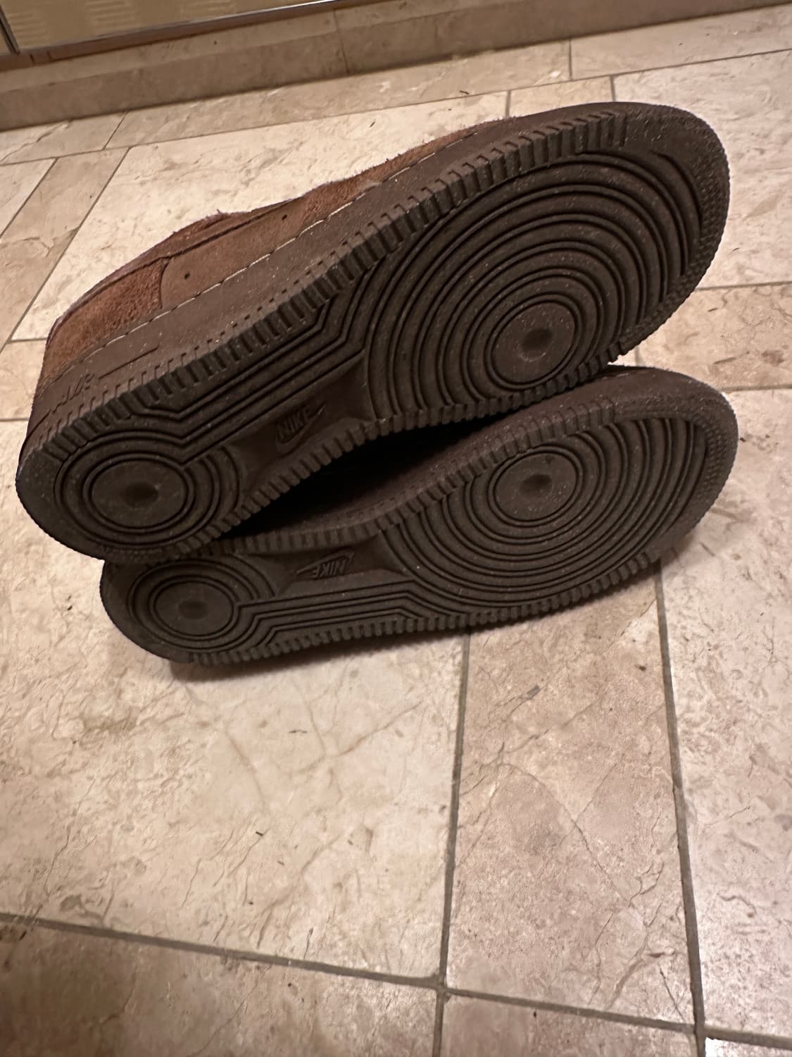 나이키 에어포스 카카오 와우 상품이미지3