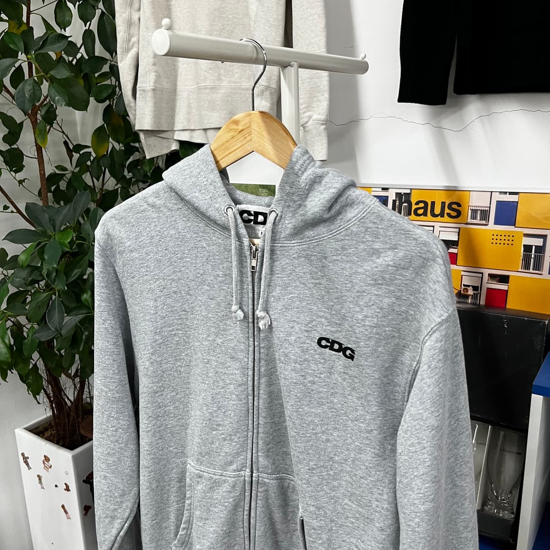 꼼데가르송 CDG 후드집업 M 상품이미지2