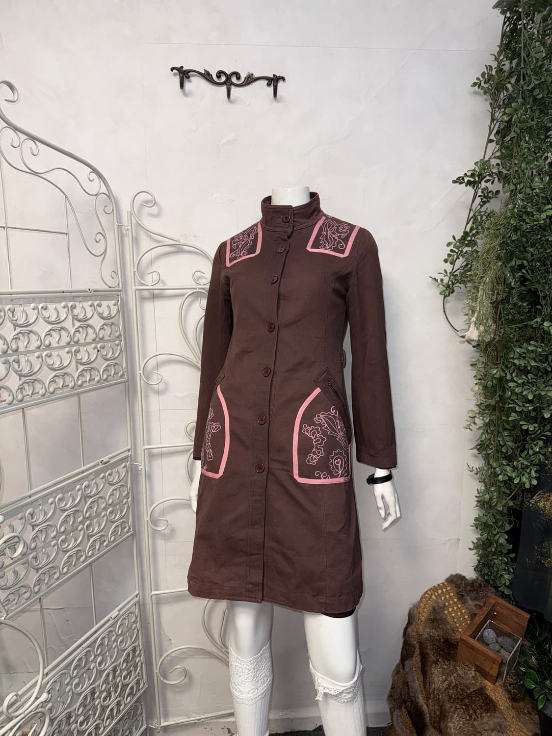 Max&Co pink brown western floral coat  상품이미지5