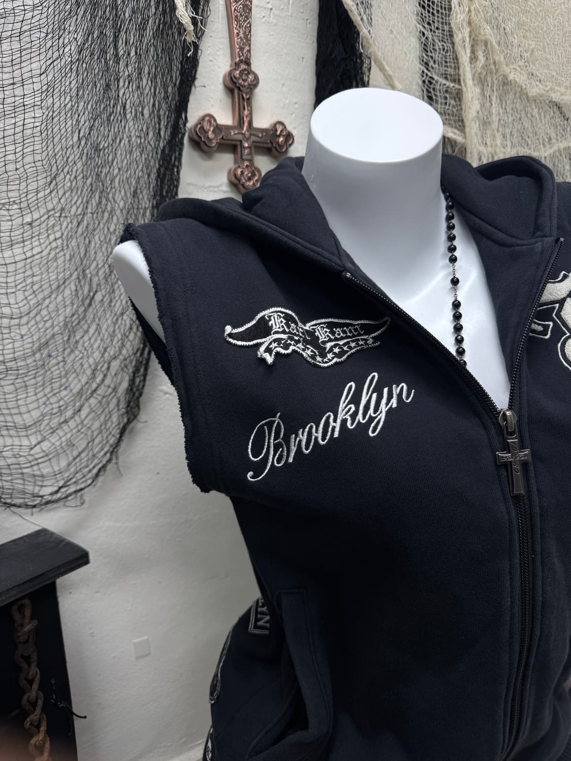 90s Karl kani cross zipper sleeveless ho 상품이미지2