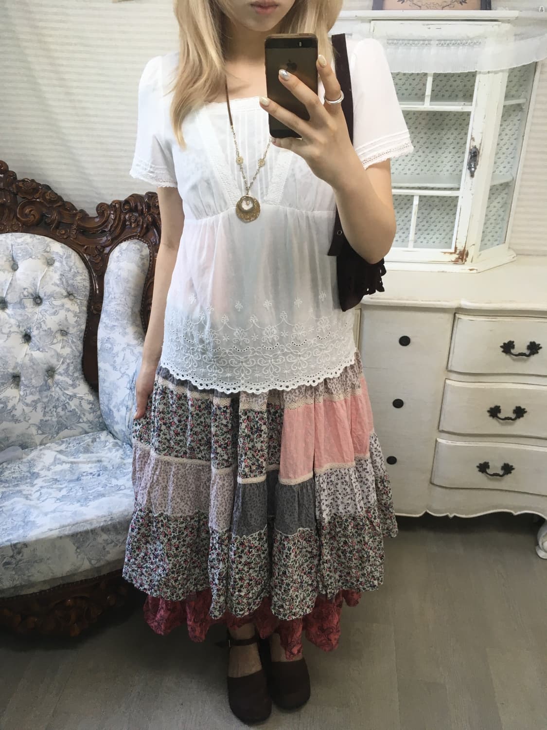 jpn vintage white punching lace blouse 상품이미지1