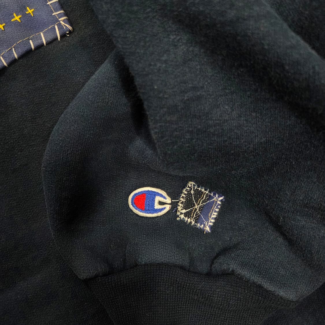 챔피온 패치워크 맨투맨 상품이미지5