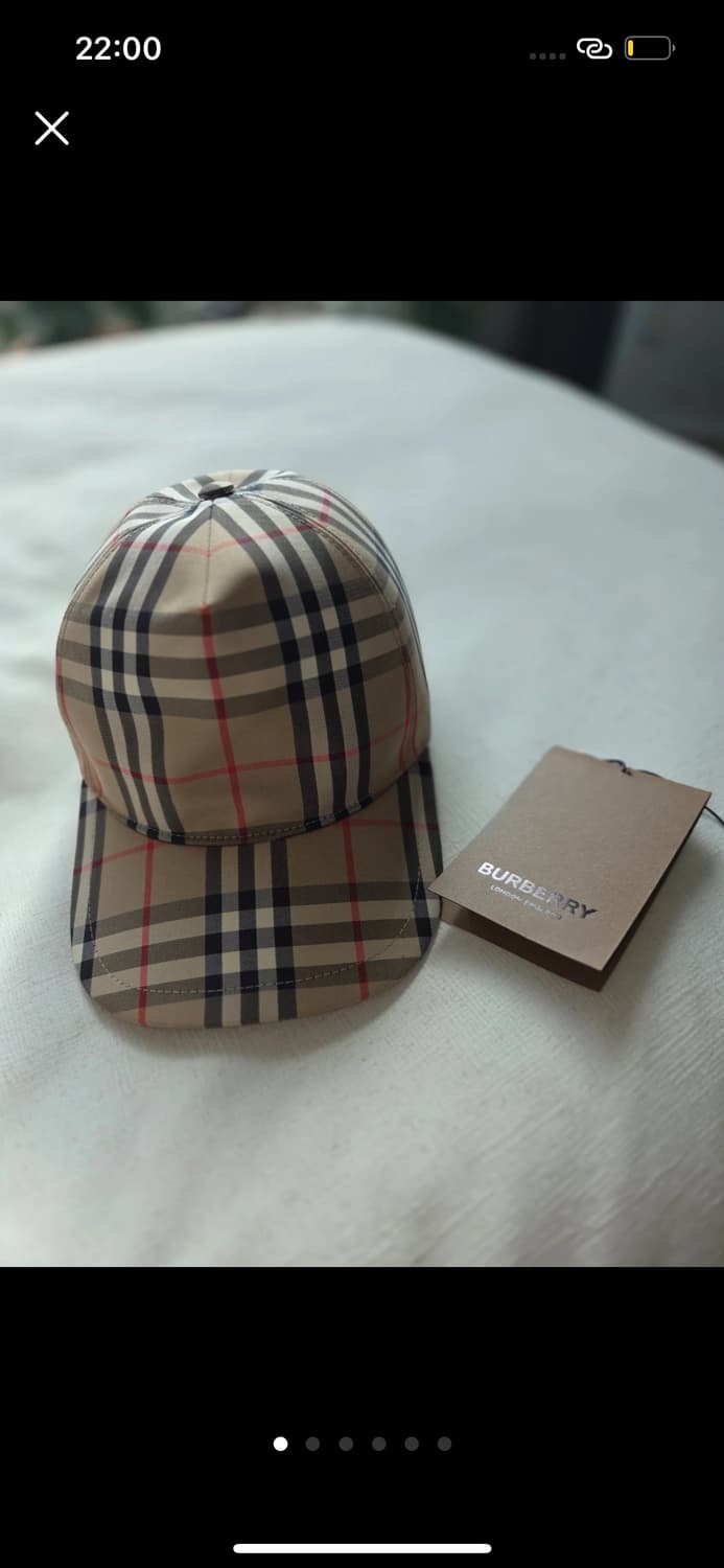 (새상품급)버버리 체크 모자 팝니다 상품이미지1