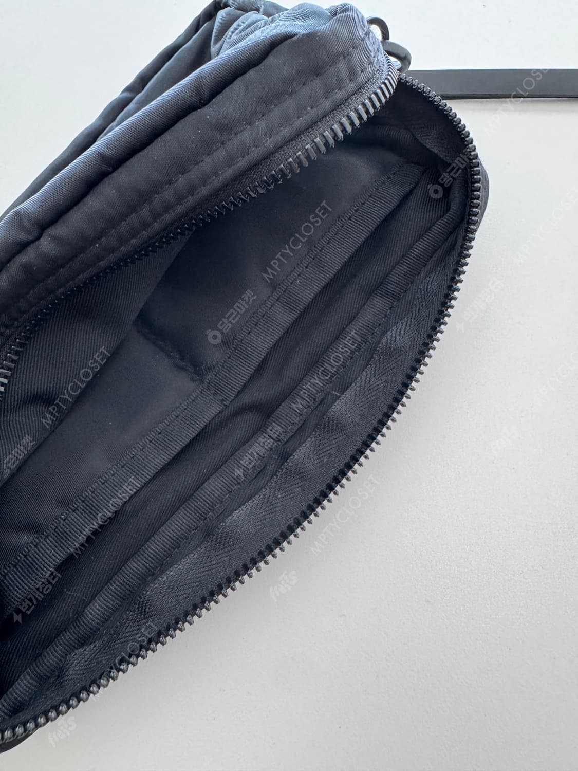 juun.j 준지 나일론 파우치백 상품이미지8