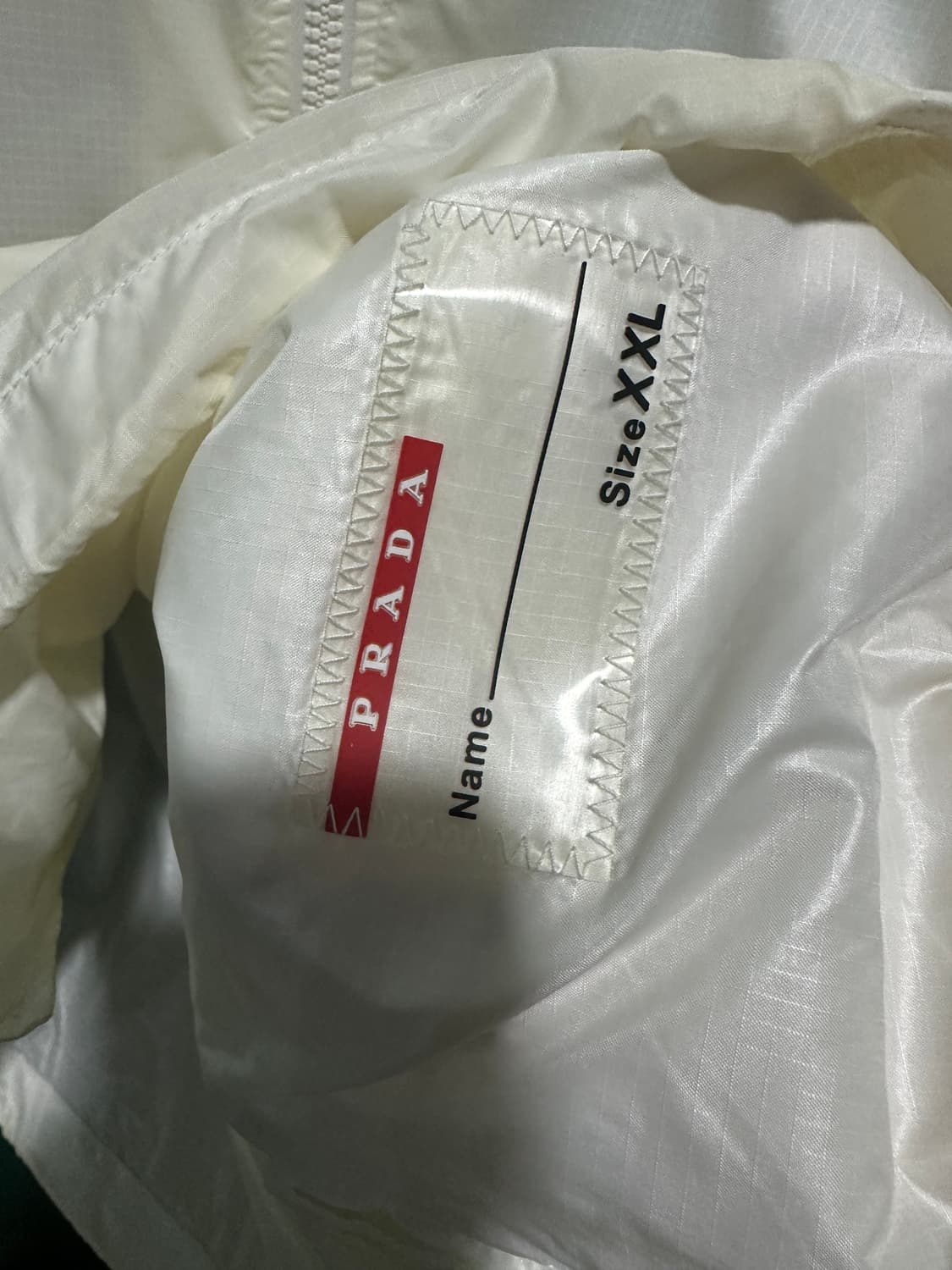 00s 프라다 후드바람막이 XXL 상품이미지7