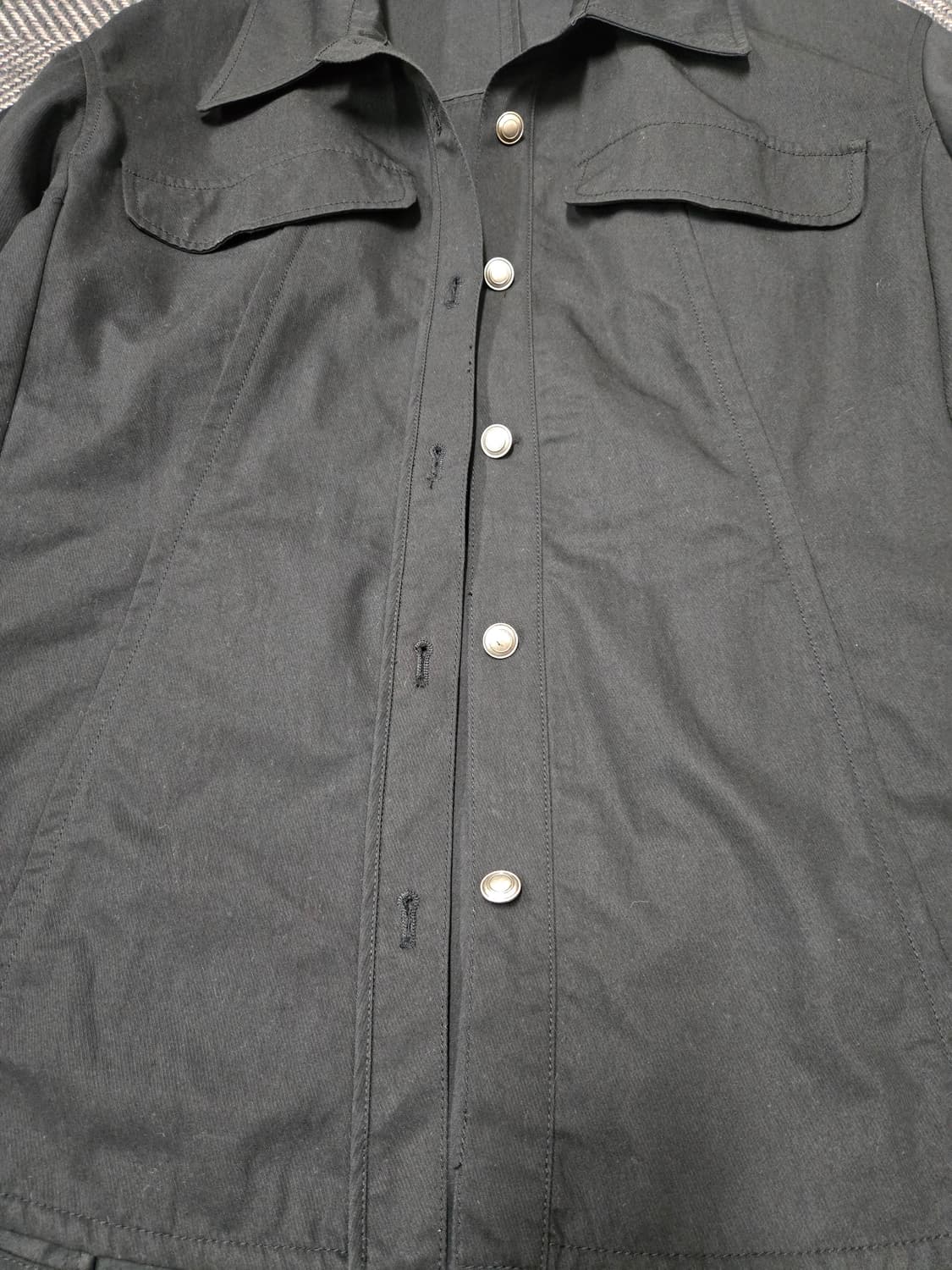 한섬 시스템 SYSTEM 블랙 퍼프 셔츠 자켓 상품이미지5