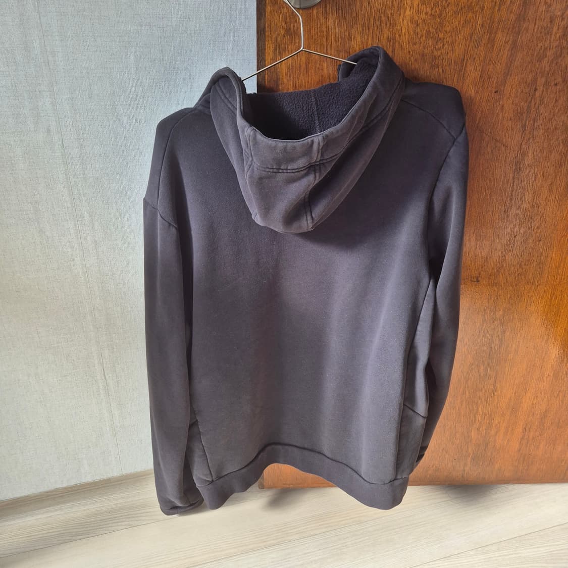 아크테릭스 후드 집업 라지 상품이미지2