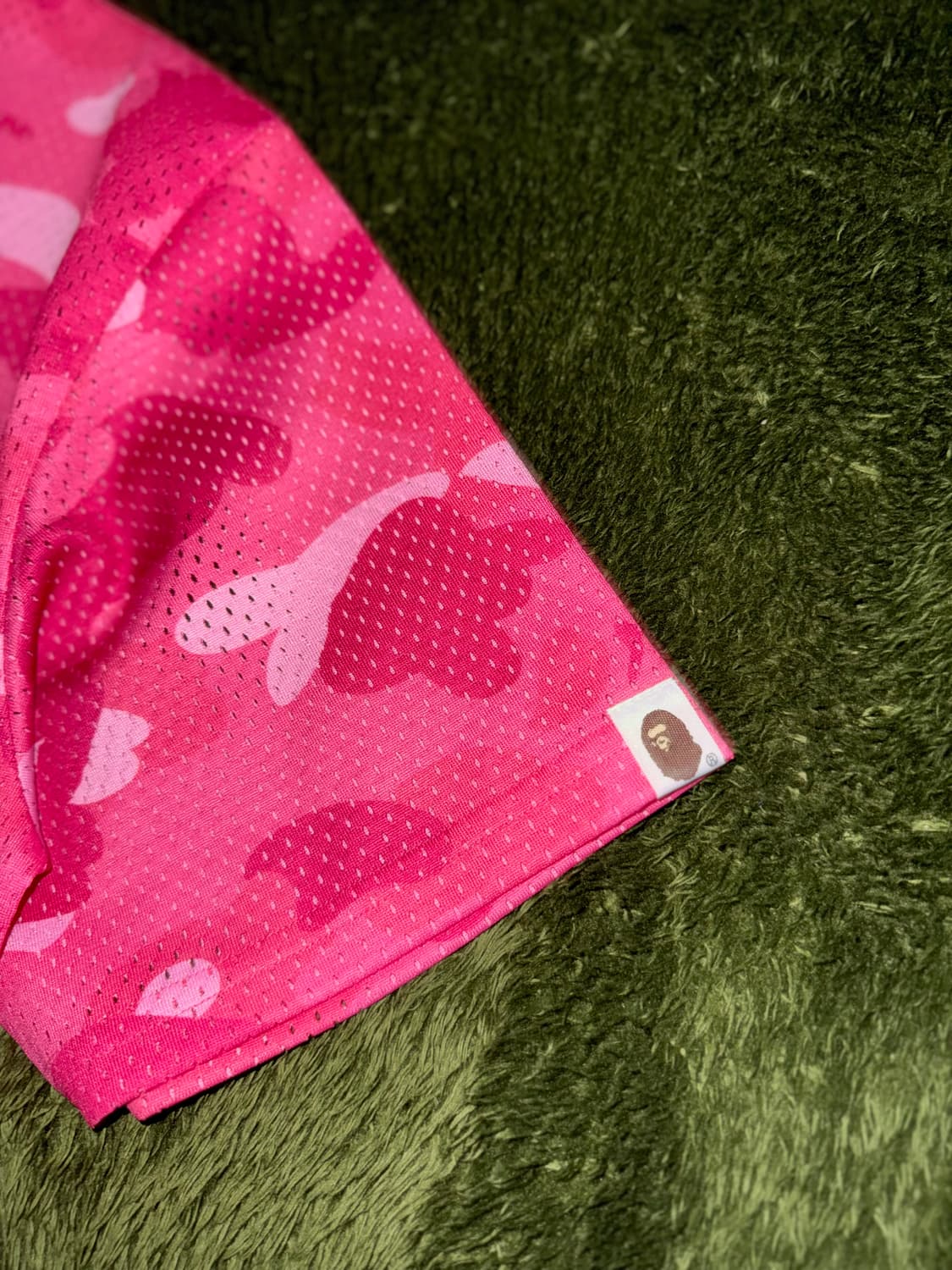 [XS] 베이프 로고 프린트 우먼즈 메쉬 탑 핑크 카모 상품이미지4