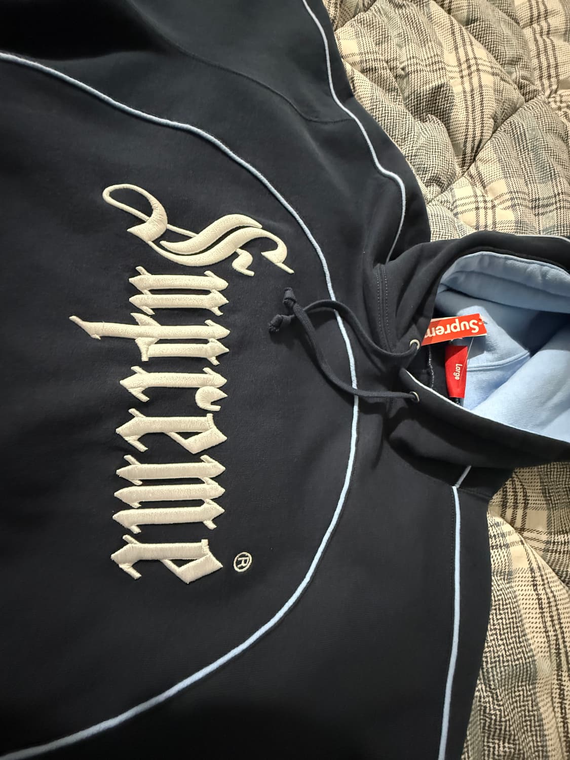 슈프림 커브 파이핑 후드 네이비 L급처 상품이미지2