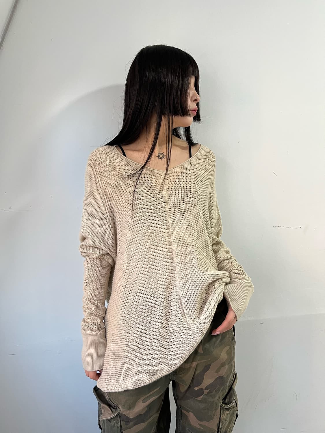 베이지 오버핏 니트 상품이미지4