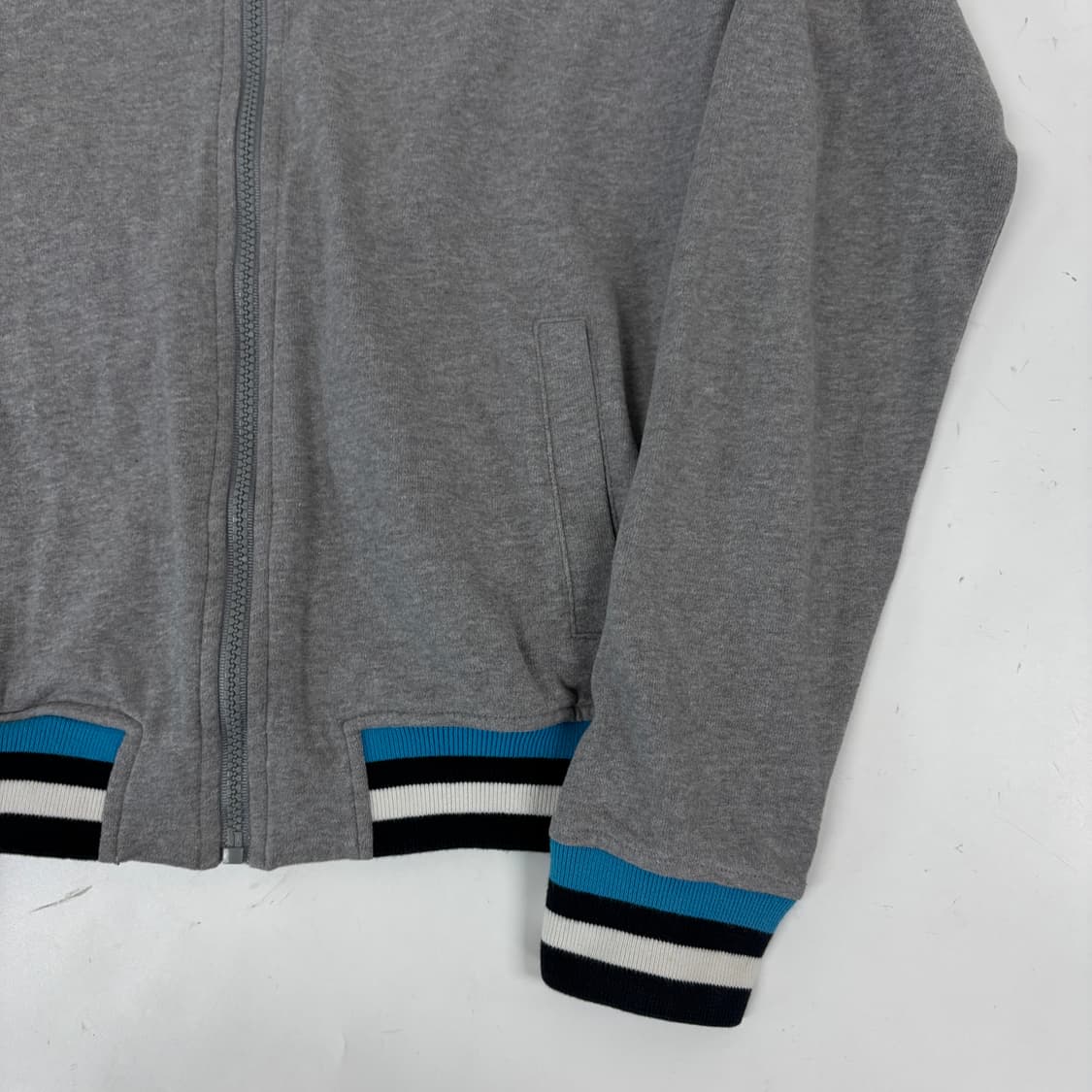 모스키노 집업 상품이미지5