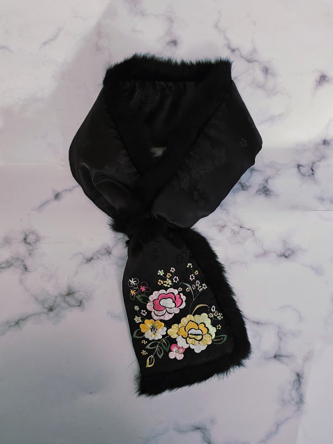 꽃자수 큐빅 포인트 한복 여아 방한 털목도리 여아 성인 착용 가능 상품이미지3
