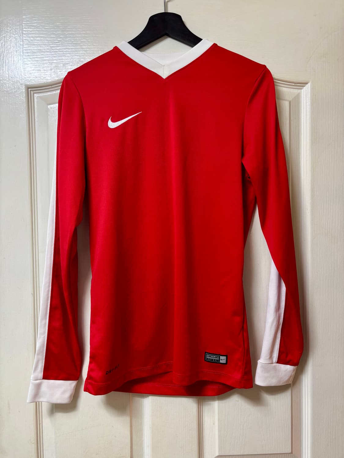 나이키 풋볼 축구져지 긴발 쭉티 트레이닝복 상의 s 90~95 상품이미지1