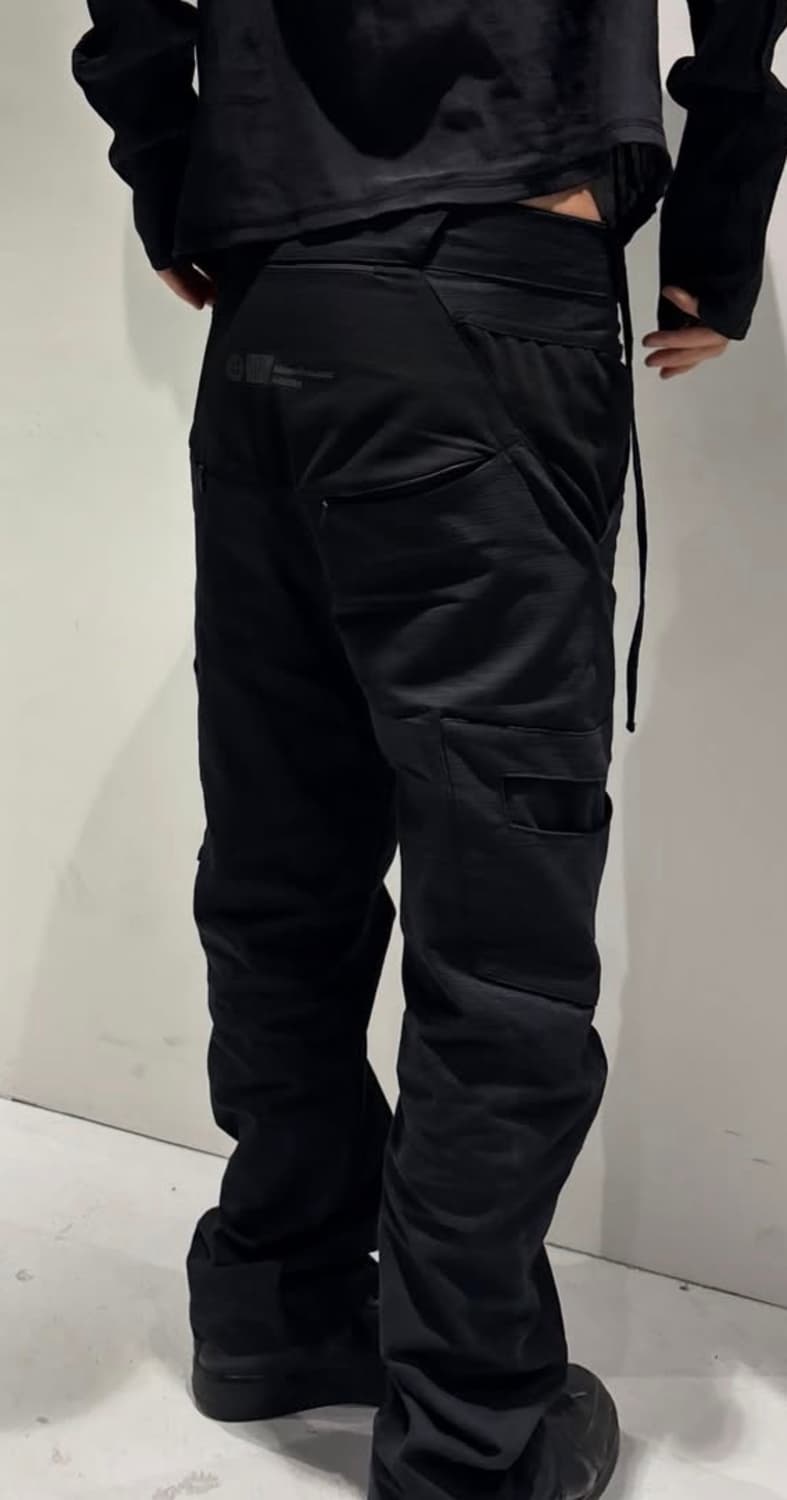 플라스틱 프로덕트 발매예정 팬츠 상품이미지1