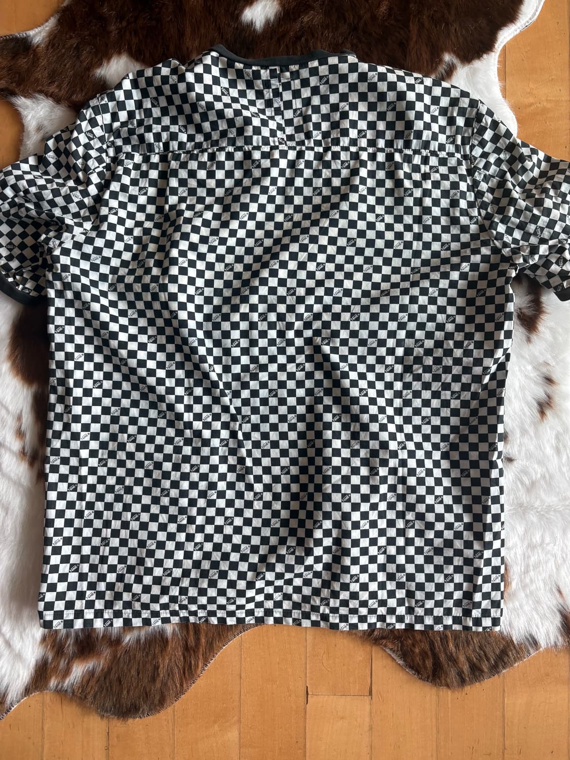 00ss Number (N)ine checkered 브이넥 숏슬리브 상품이미지4