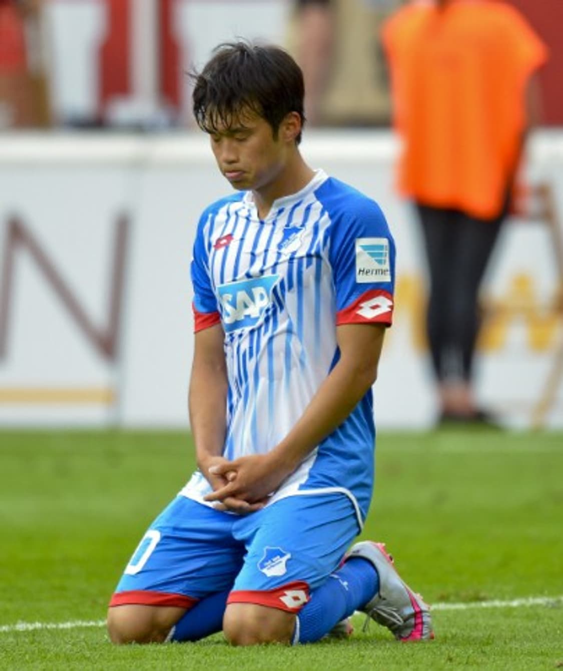 호펜하임 15-16 김진수 유니폼 상품이미지3