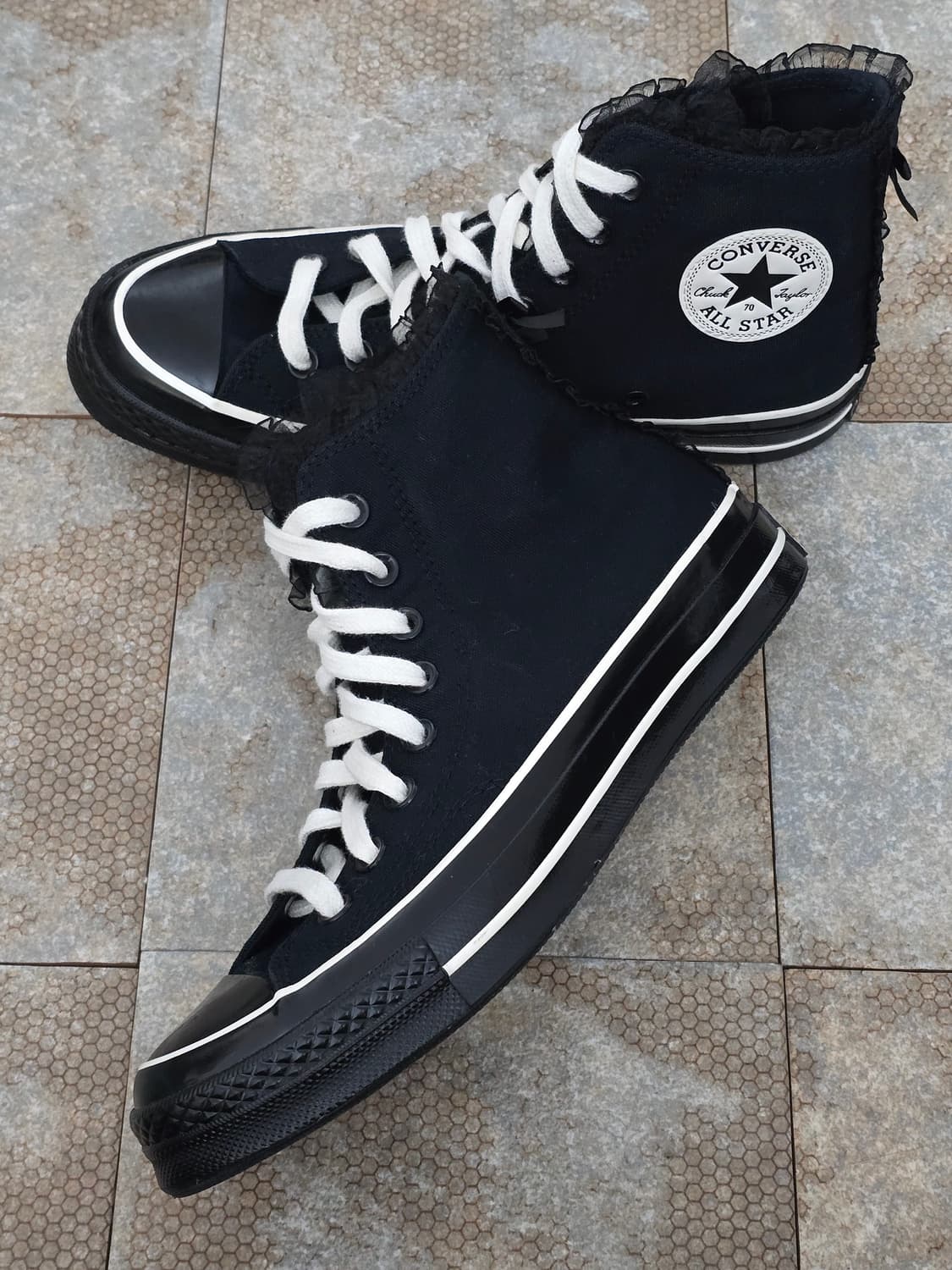 (250)컨버스 척 70 러플 보우 블랙 하이 상품이미지3