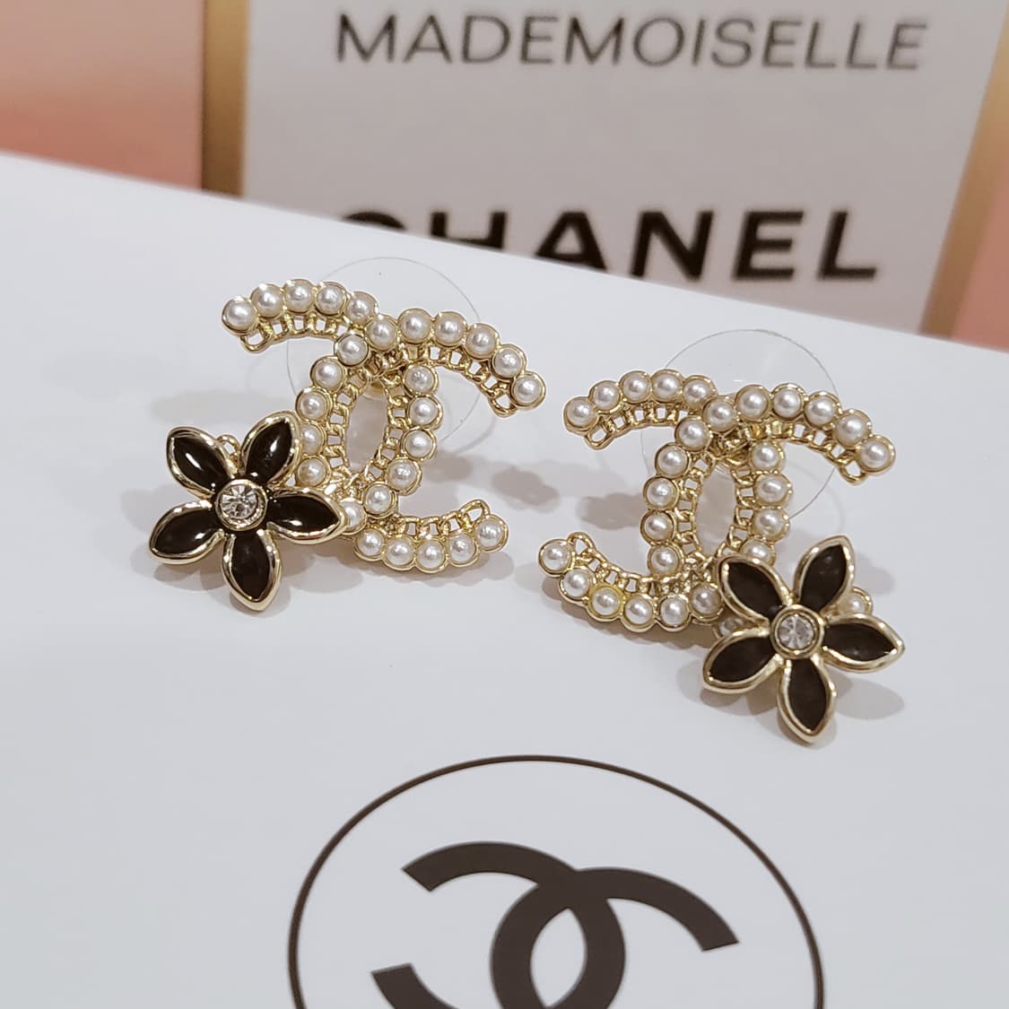 샤넬 귀걸이 cc로고 플라워 포인트 업사이클링 상품이미지3