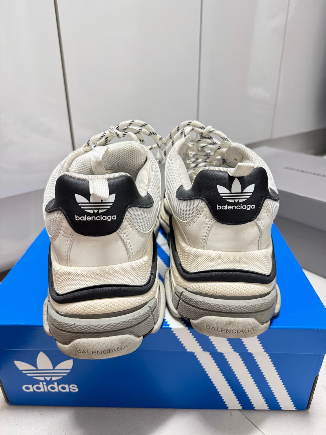 발렌시아가 아디다스 트리플s 44 상품이미지2