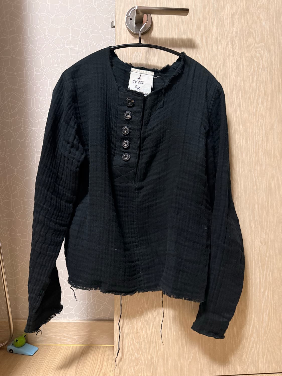 John alexander skelton 거즈 헨리넥 상품이미지1