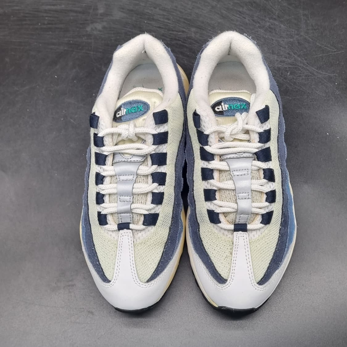 나이키 에어맥스95 흰파남 운동화 220 상품이미지2