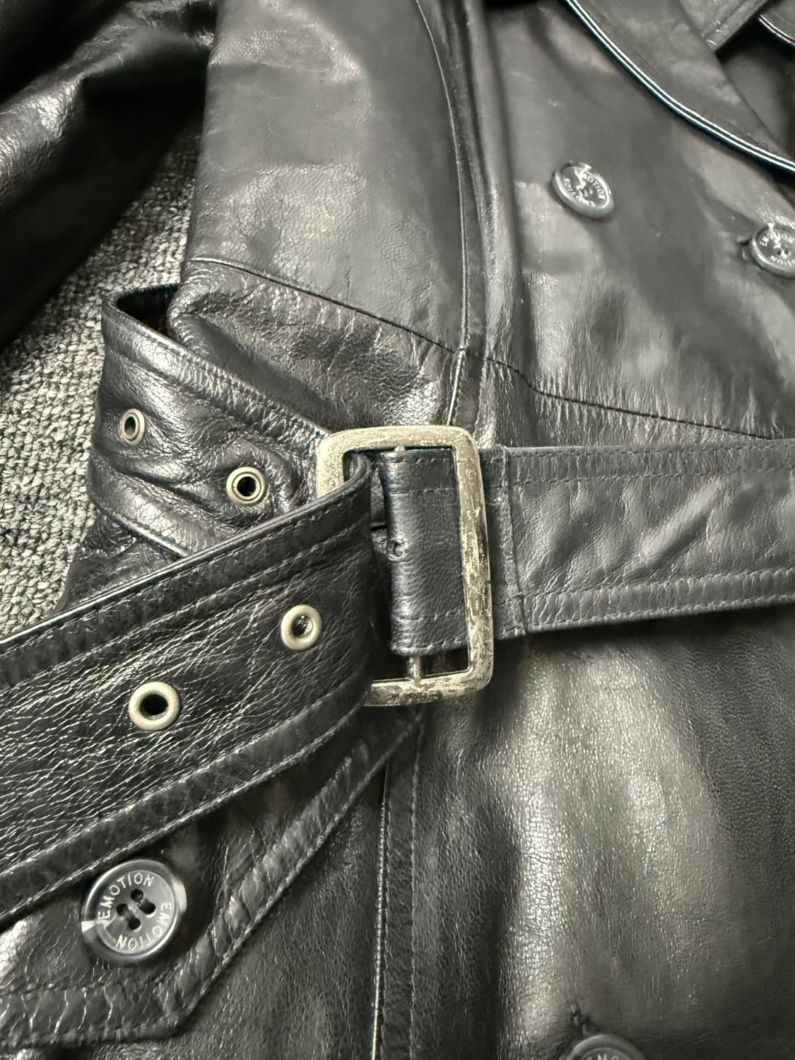 빈티지 레더 트렌치 코트 상품이미지3